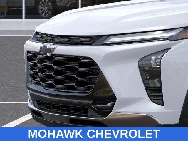 New 2026 Summit White Chevrolet ACTIV image 13