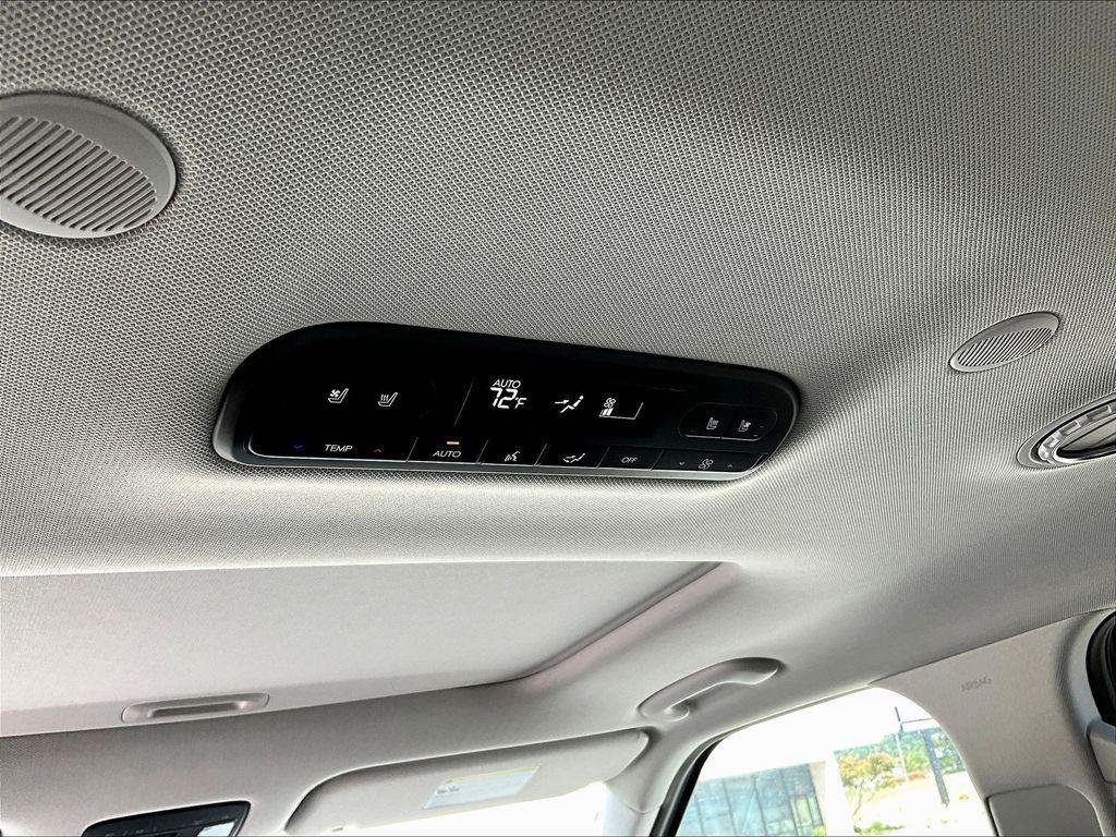 New 2026 Blue Hyundai SEL Premium AWD image 16