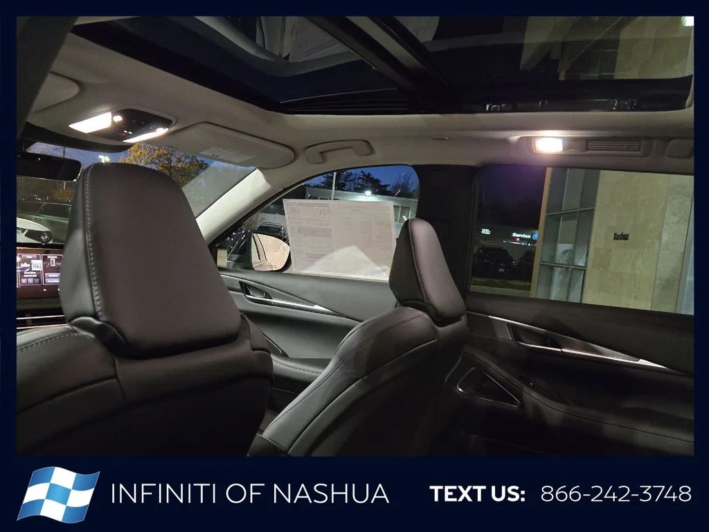 New 2027 HARBOR GRAY INFINITI Luxe AWD image 11