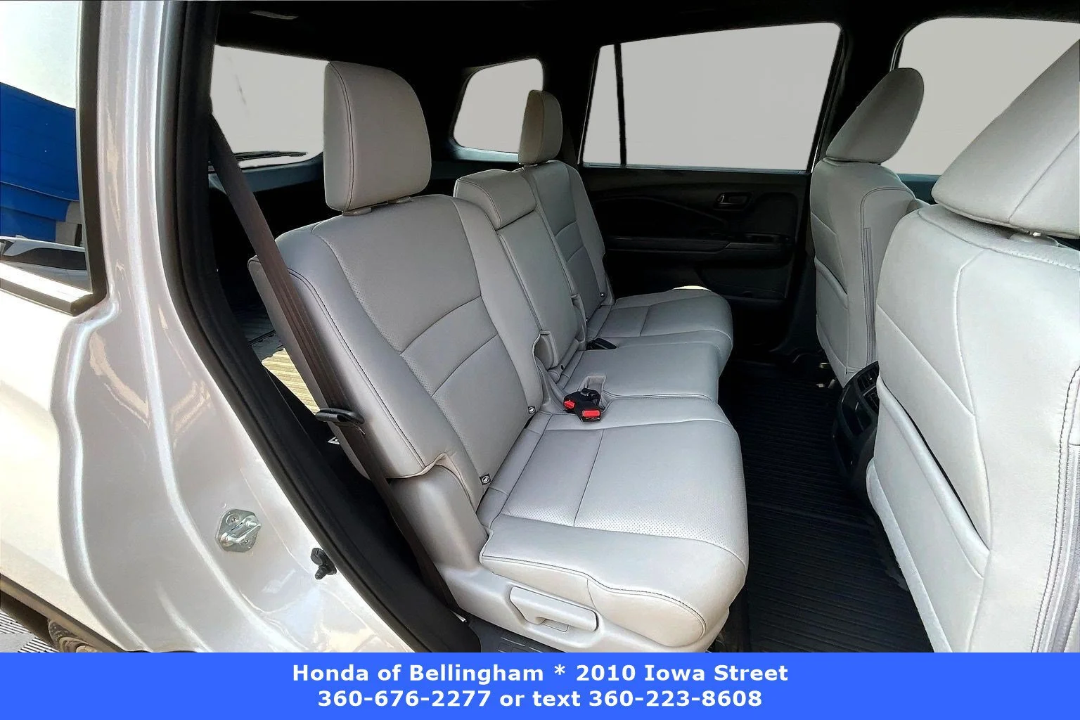 Used 2023 Platinum White Pearl Honda EX-L image 22