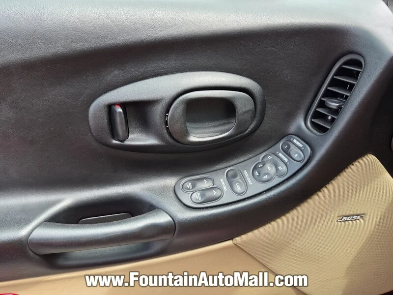 Used 2004 Magnetic Red Metallic CHEVROLET 2DR CPE image 15