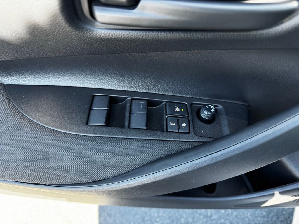 2026 Toyota Corolla LE - Photo 26