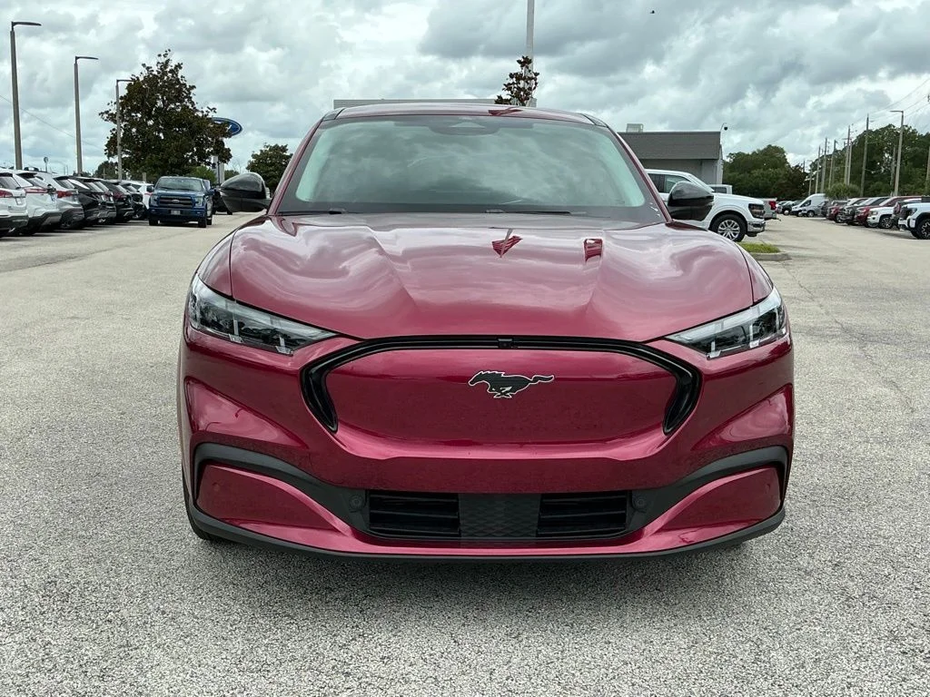 Used 2025 Red Ford Premium image 23