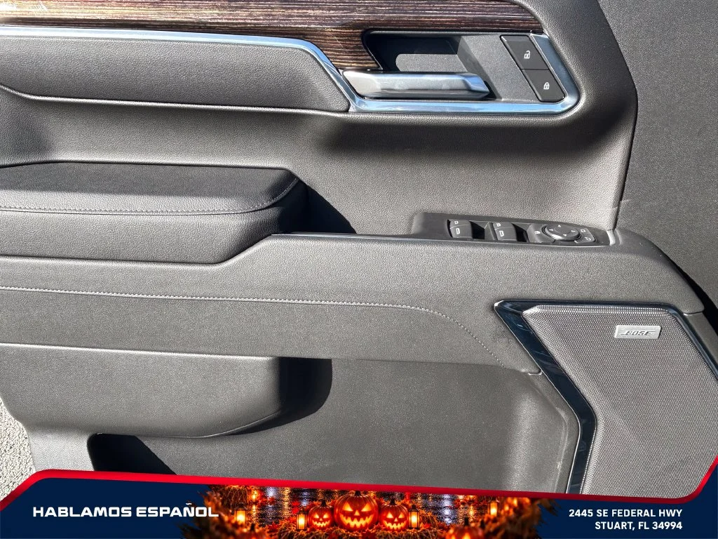 New 2026 Sterling Metallic GMC Elevation image 23