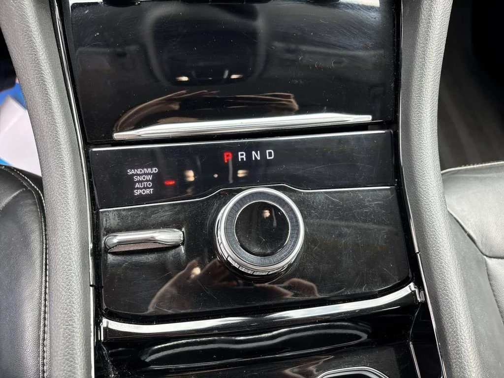 Used 2021 Gray Jeep Limited image 22