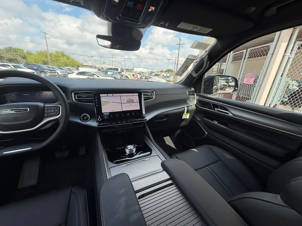 New 2026 Black Jeep  image 15