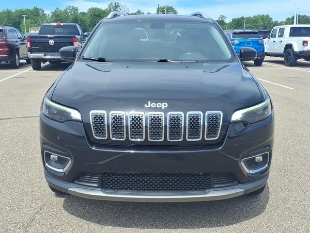 Used 2019 Jeep Cherokee Limited with VIN 1C4PJMDX0KD491109 for sale in Richmond, MI