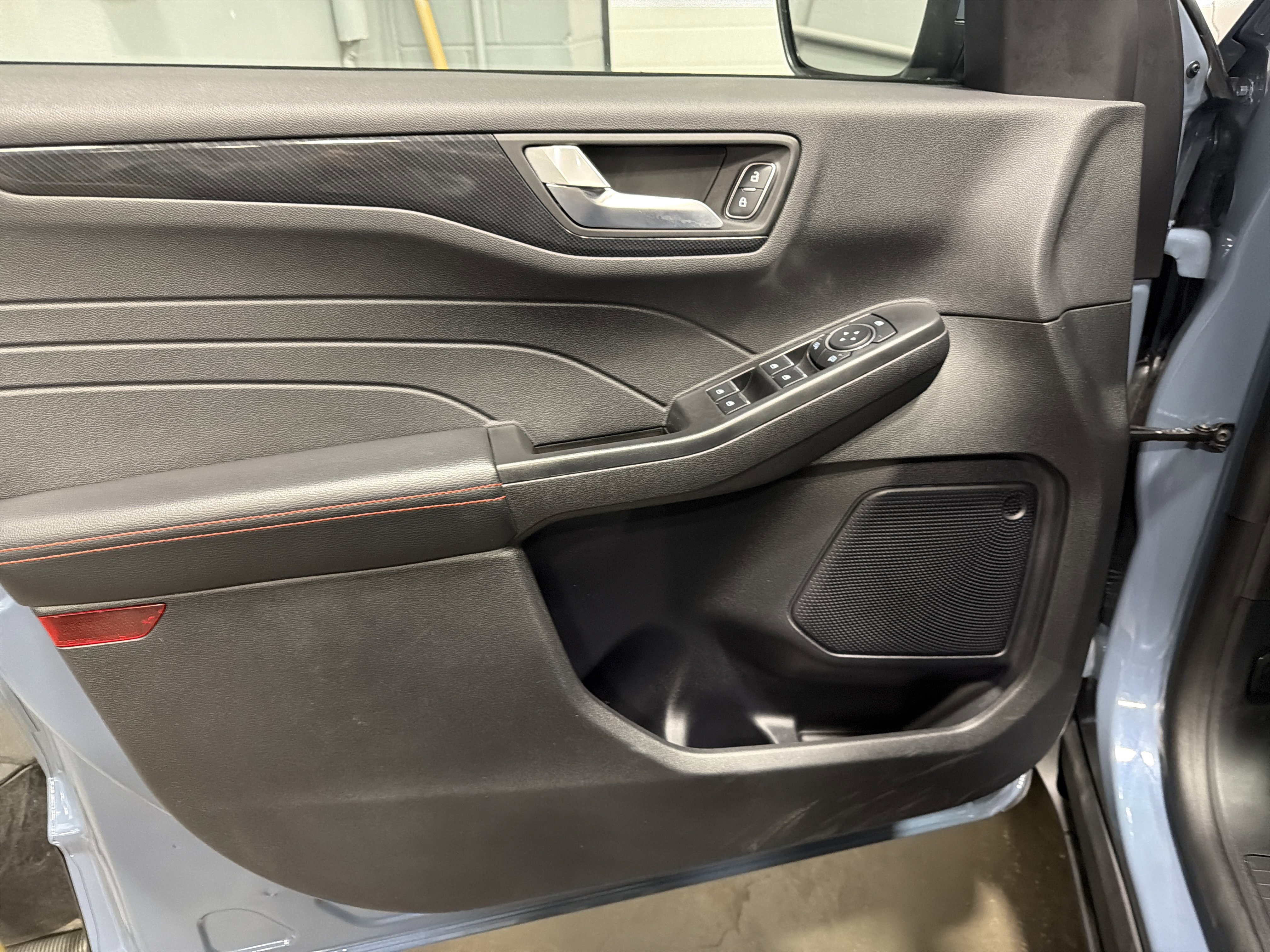 Used 2025 Ford Escape ST-Line Select with VIN 1FMCU9NA1SUB31212 for sale in Burnsville, Minnesota