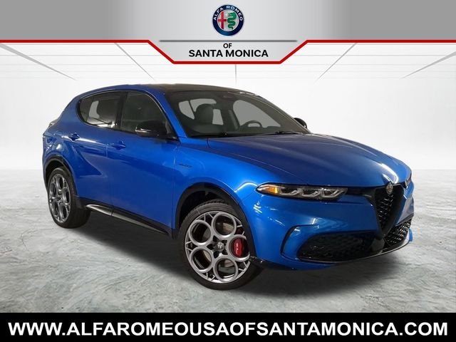 2025 Alfa Romeo Tonale Base