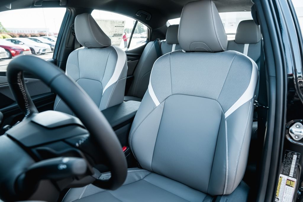 New 2026 Midnight Black Metallic Toyota SE image 24