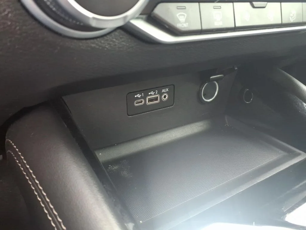 Certified Used 2022 Black Nissan 2.5 SL image 22