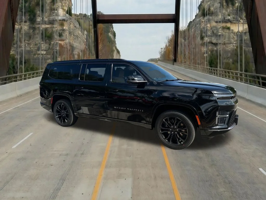 New 2026 High Gloss Black Exterior Paint Jeep Summit Reserve image 12