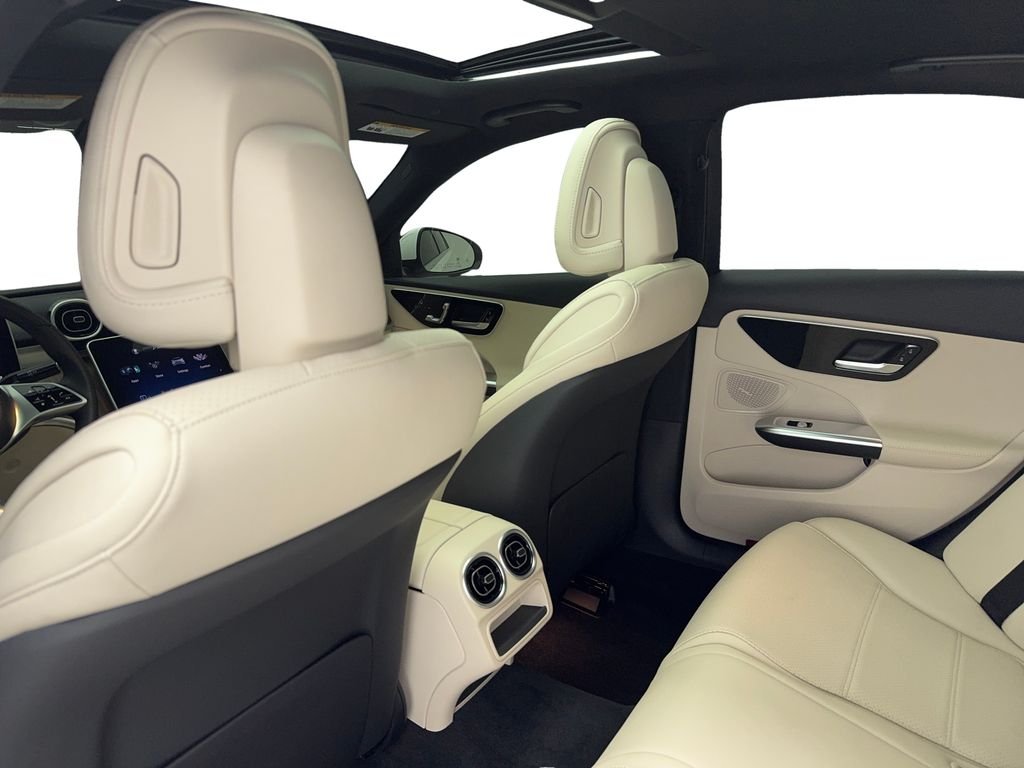 2024 Mercedes-Benz C-Class Sedan C 300 - Photo 43
