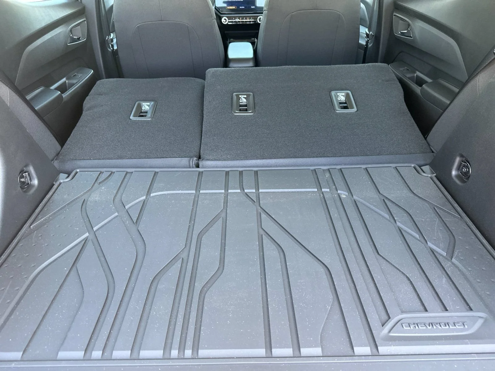 2027 Chevrolet Bolt LT - Photo 15