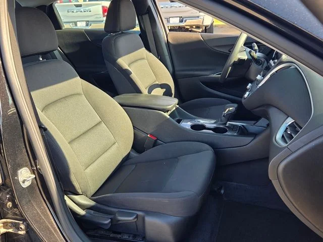 Used 2024 Black Chevrolet LT image 18