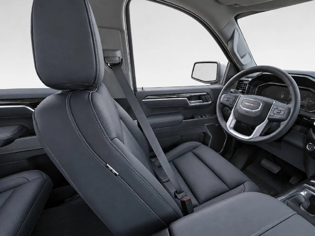 New 2026 White GMC Elevation image 21