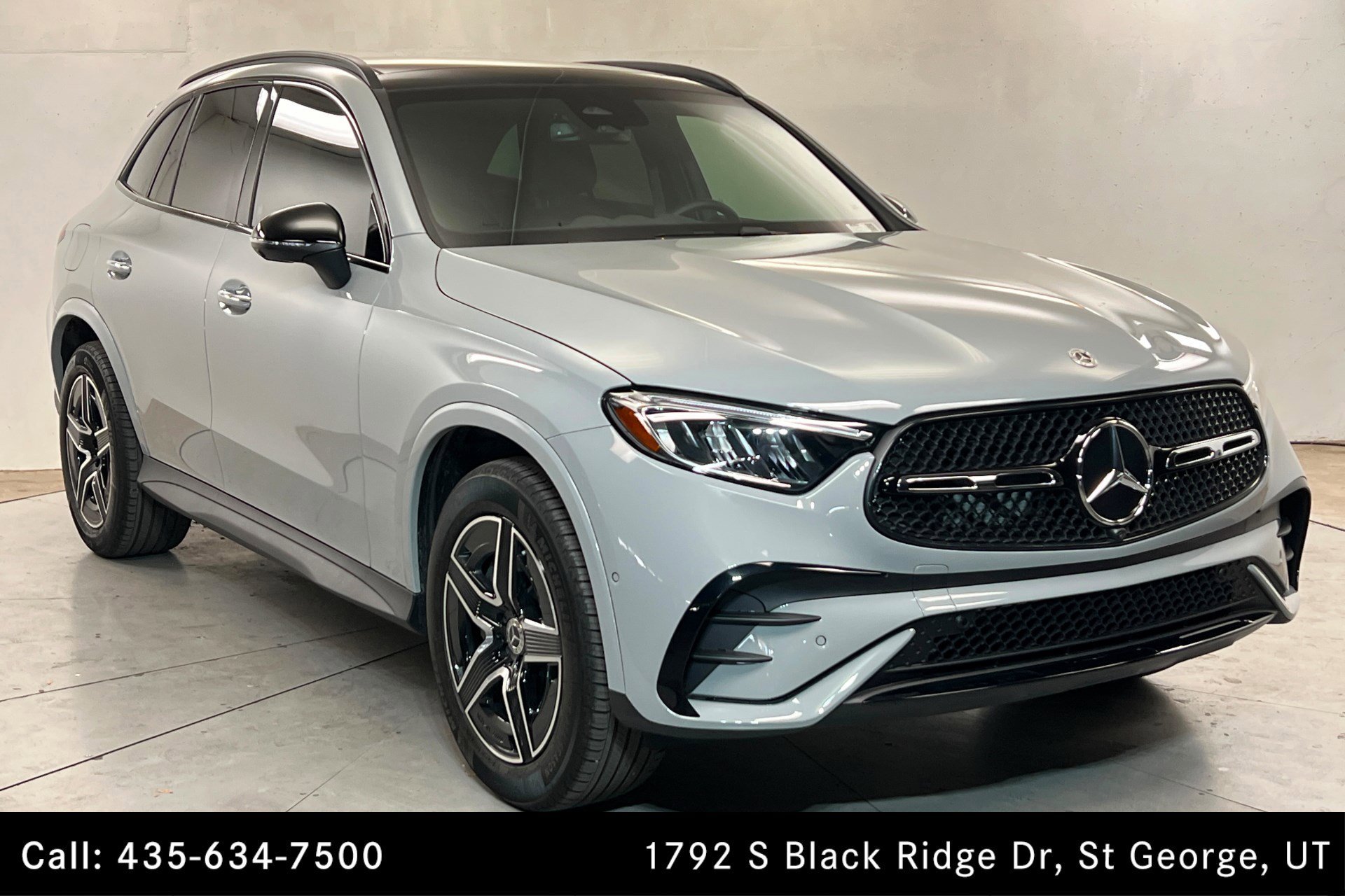Certified Used 2026 MANUFAKTUR Alpine Grey Mercedes-Benz GLC 300 image 8