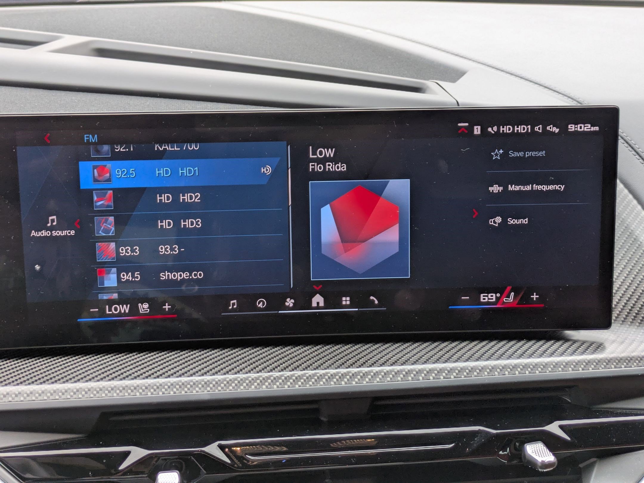 2025 BMW XM Base - Photo 19
