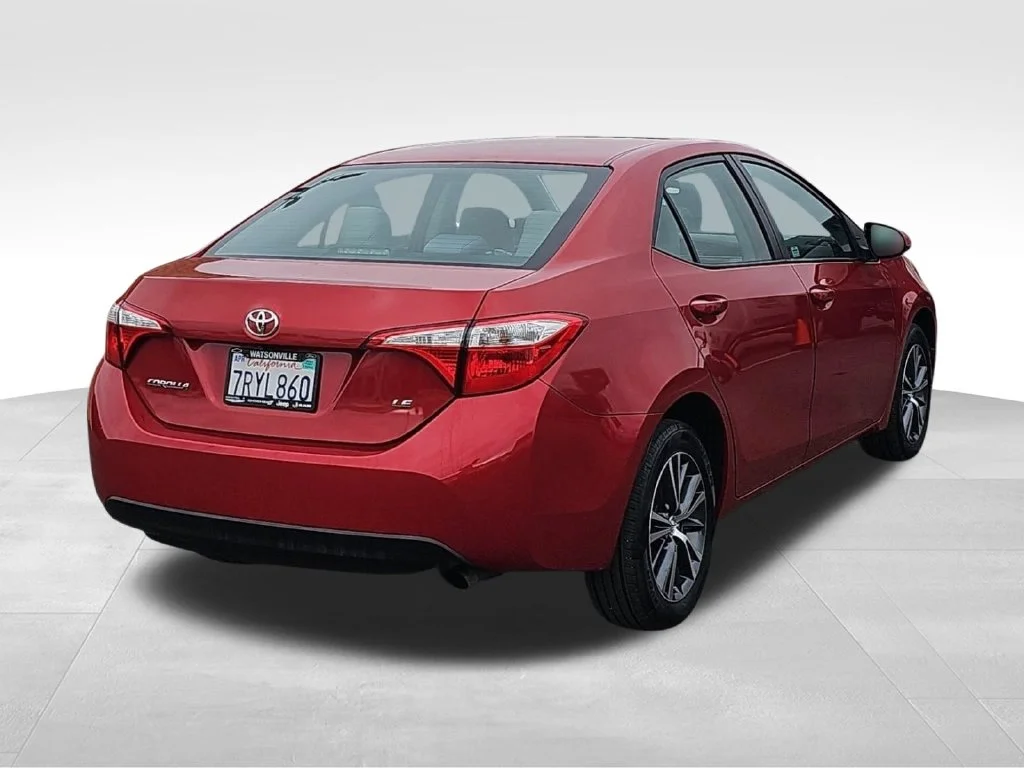 Used 2016 Red Toyota LE Plus image 3