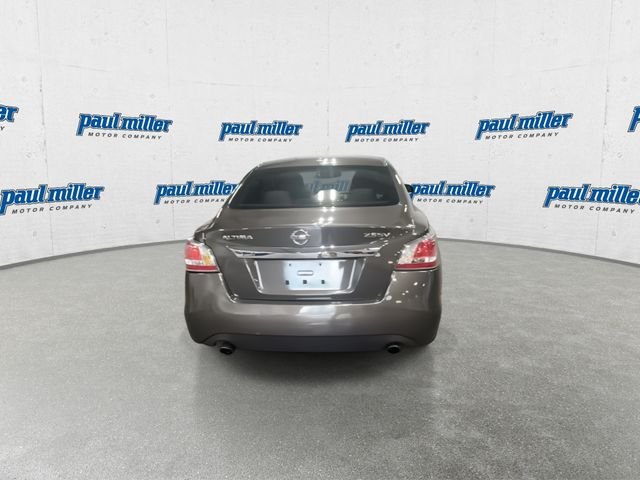 Used 2015 Brown Nissan 2.5 SV image 3