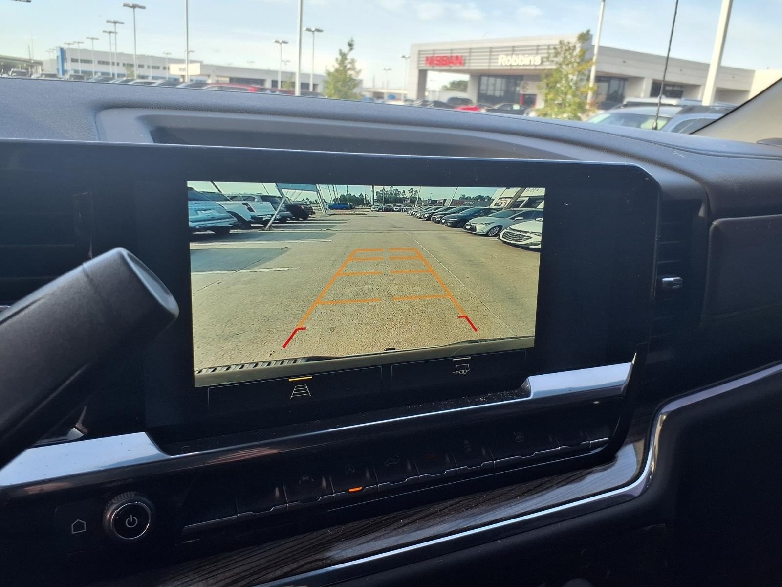 2025 Chevrolet Silverado 1500 photo 21 of 25