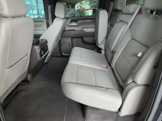 Used 2023 Titanium Rush Metallic GMC SLT image 7