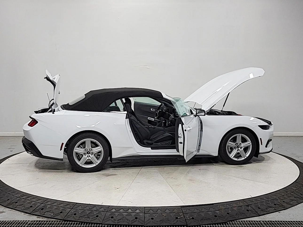 New 2026 Oxford White Ford EcoBoost® Premium Convertible image 16
