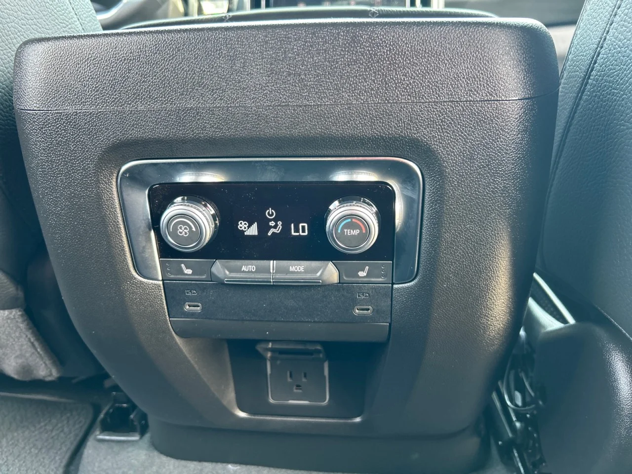 New 2026 Sterling Metallic GMC Denali image 22