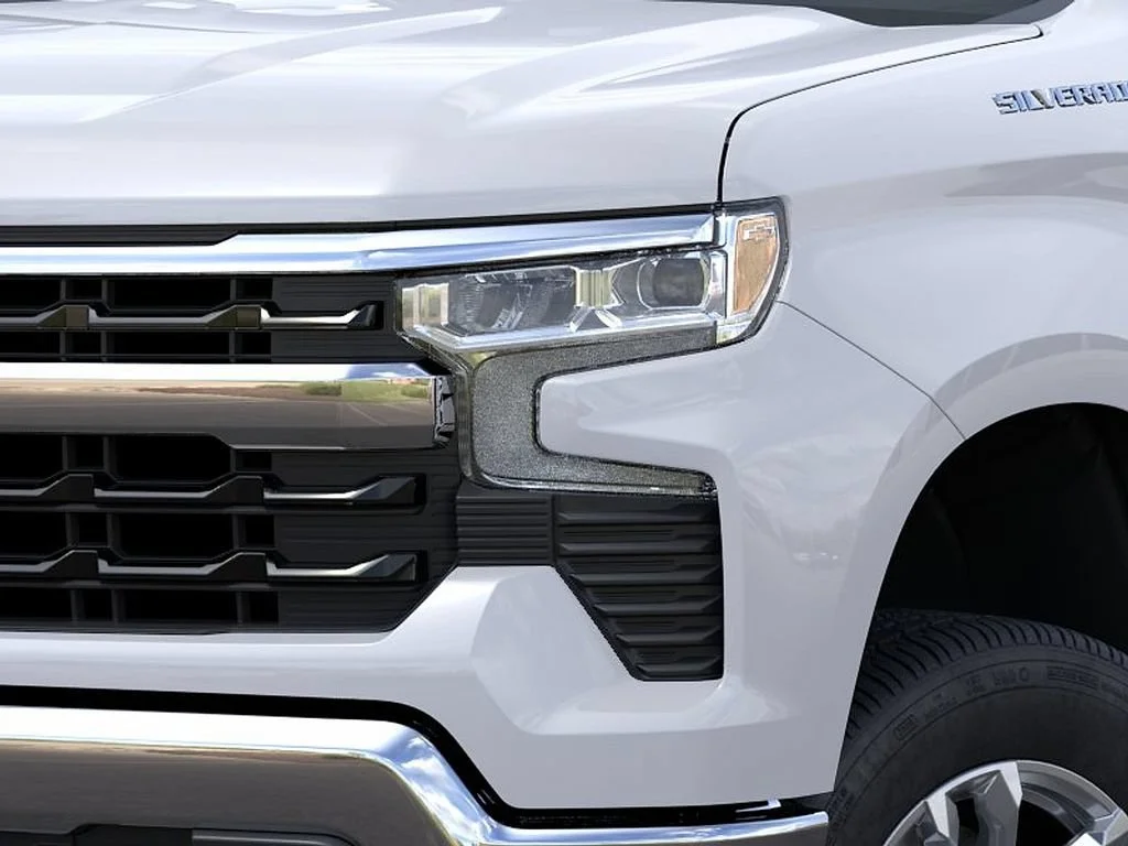 New 2026 Summit White Chevrolet LT (2FL) image 11