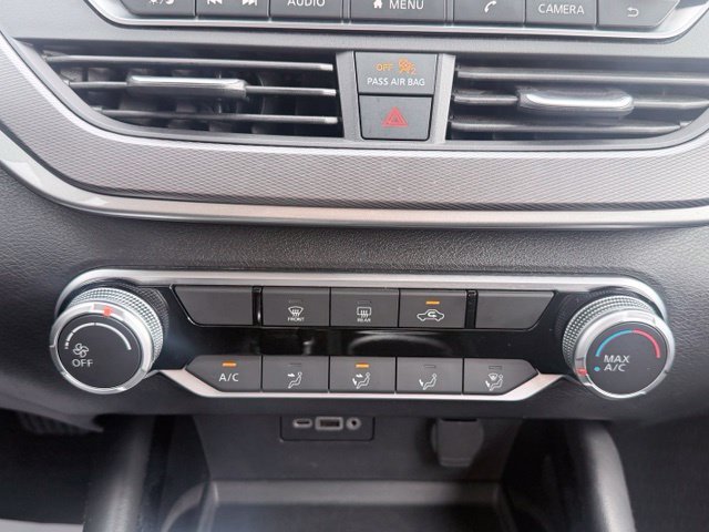 2025 Nissan Altima SR - Photo 15