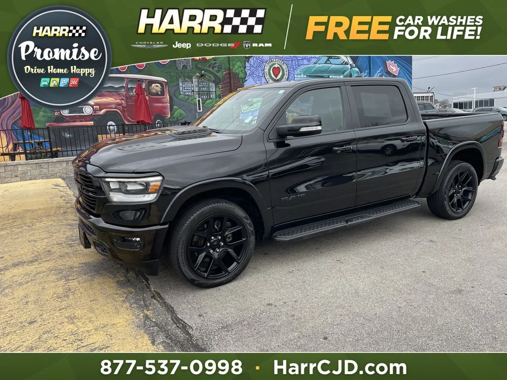 2022 RAM 1500 Laramie 4x4 Crew Cab 5'7's photo
