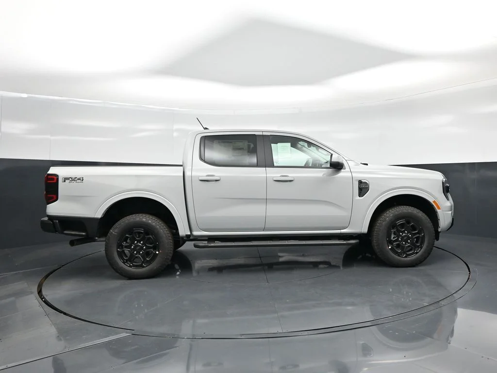 New 2026 Avalanche Ford Lariat image 23