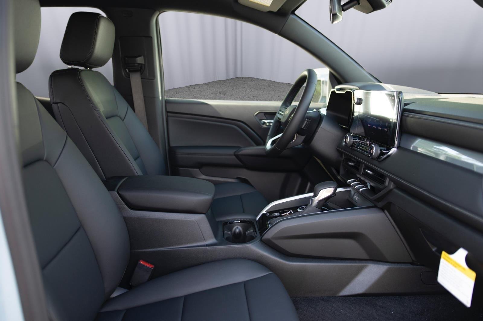 2026 Chevrolet Colorado LT - Photo 23