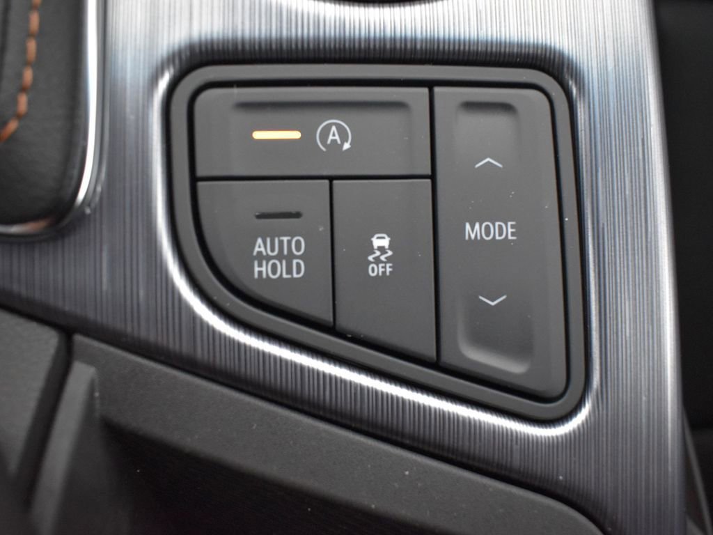 2025 CADILLAC CT4 - Image 23