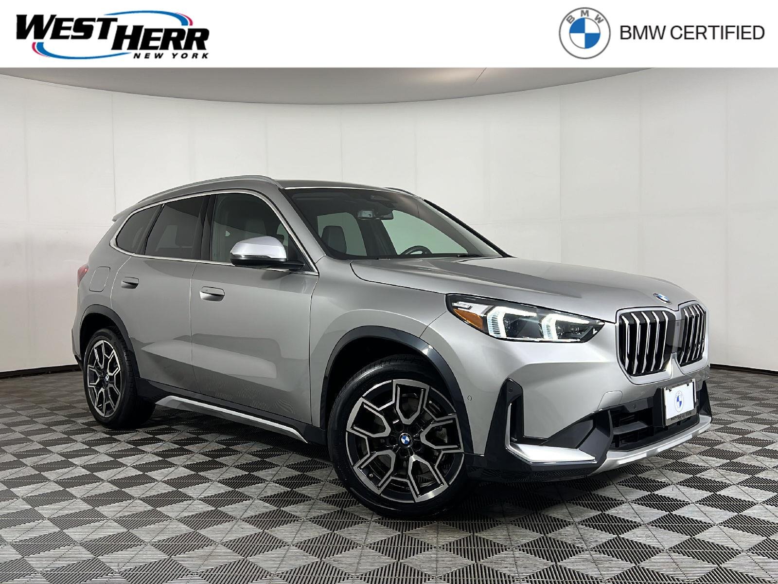 Certified Used 2023 Space Silver Metallic BMW xDrive28i image 1