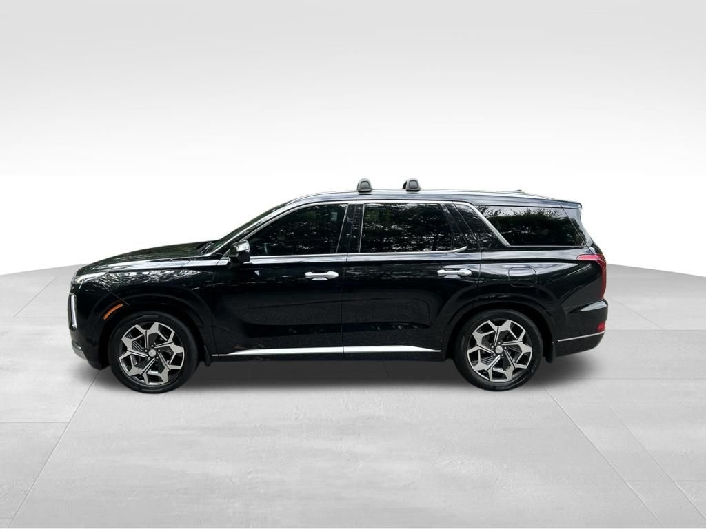 Used 2021 Black Hyundai Calligraphy image 2