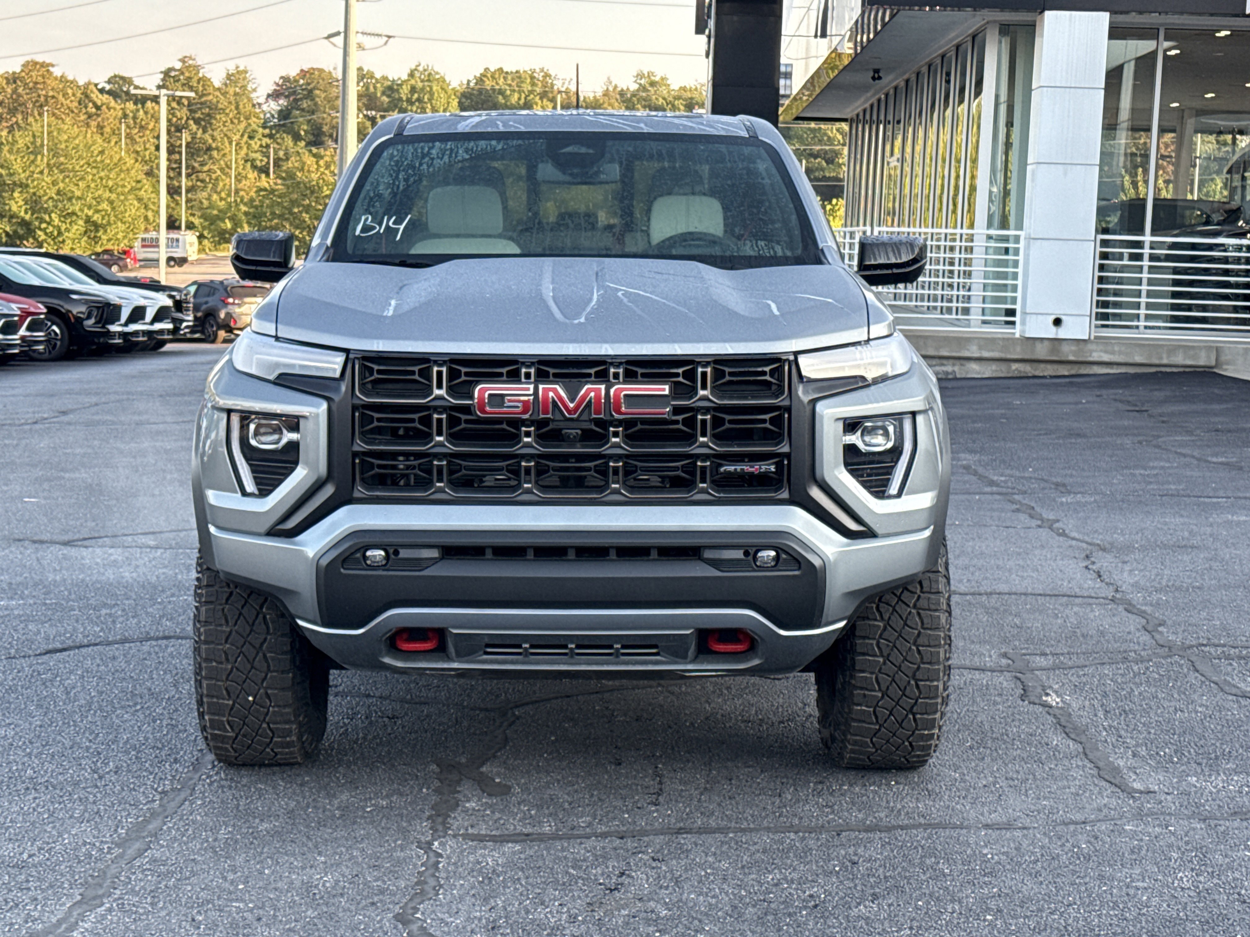 2026 GMC Canyon AT4X - Photo 15