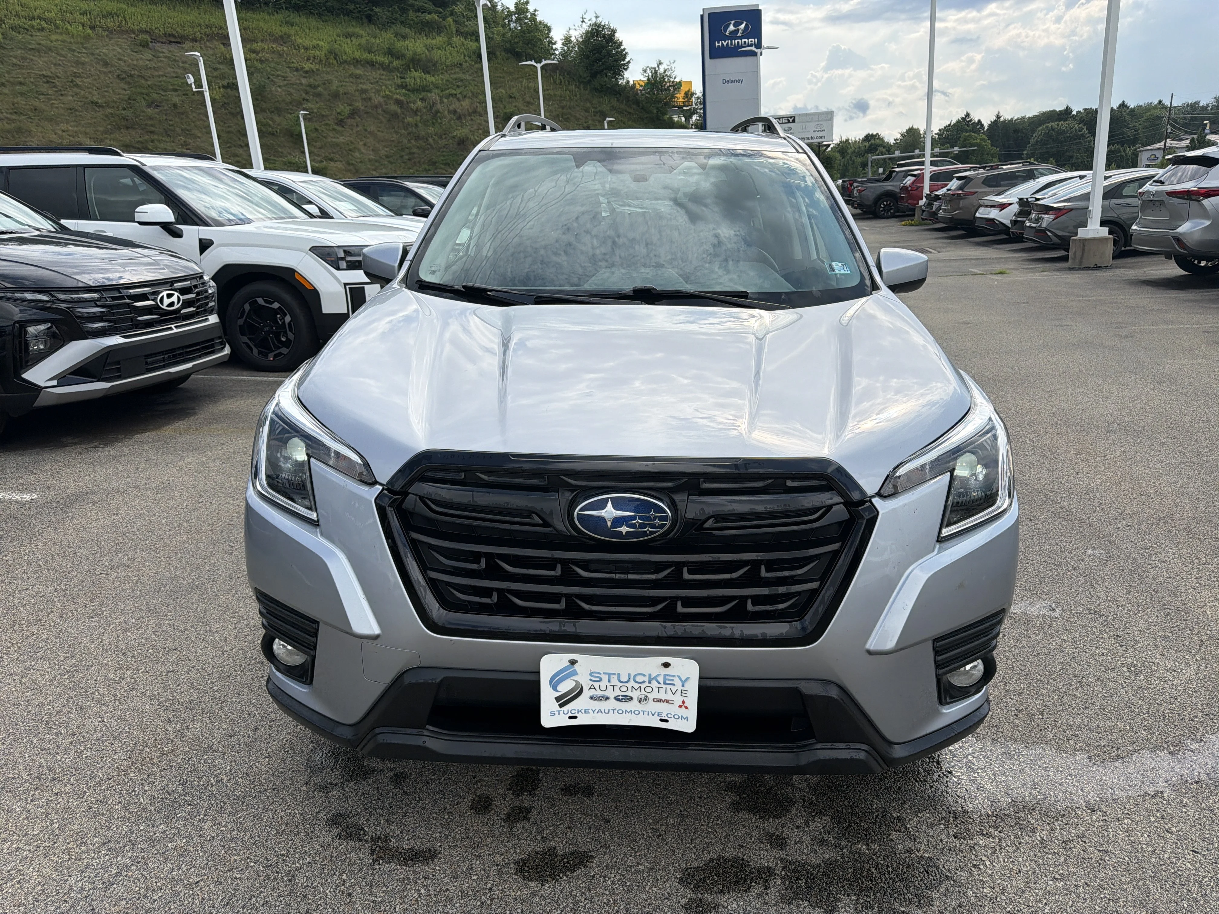 2022 Subaru Forester Premium - Photo 11