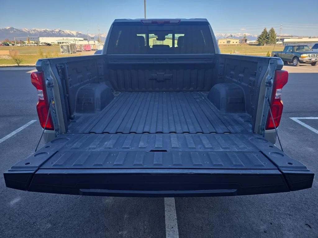 2025 Chevrolet Silverado 1500 High Country - Photo 27
