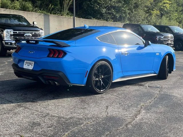 Used 2025 Blue Ford GT image 3
