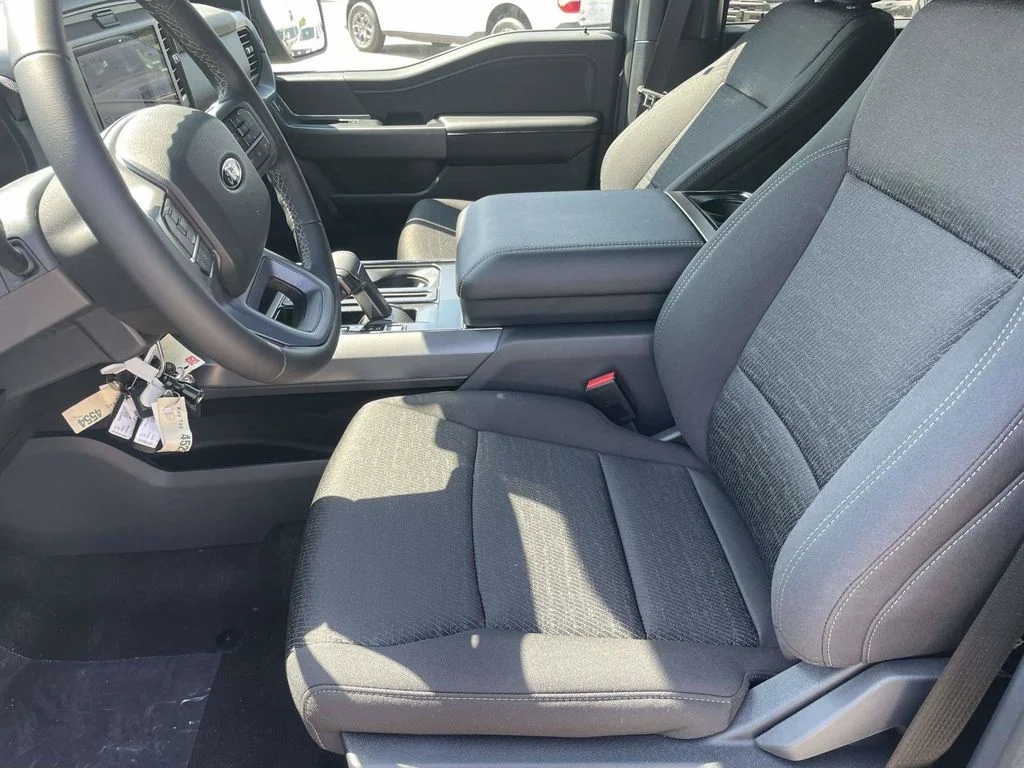New 2026 Gray Ford XLT image 13