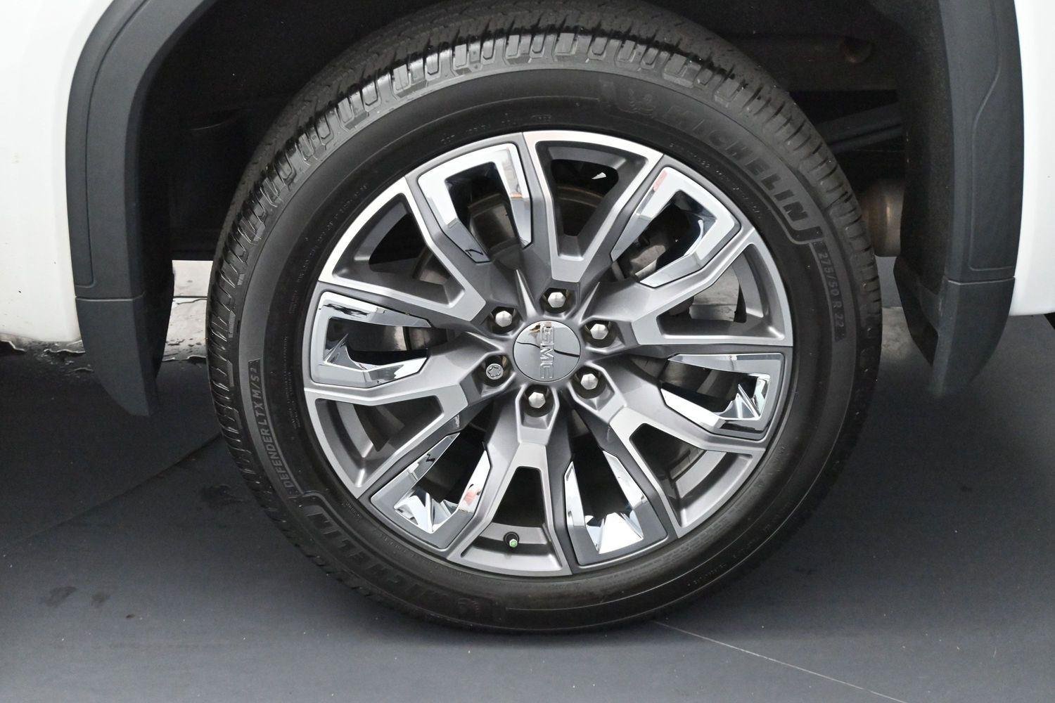 Used 2023 Summit White GMC Denali image 39