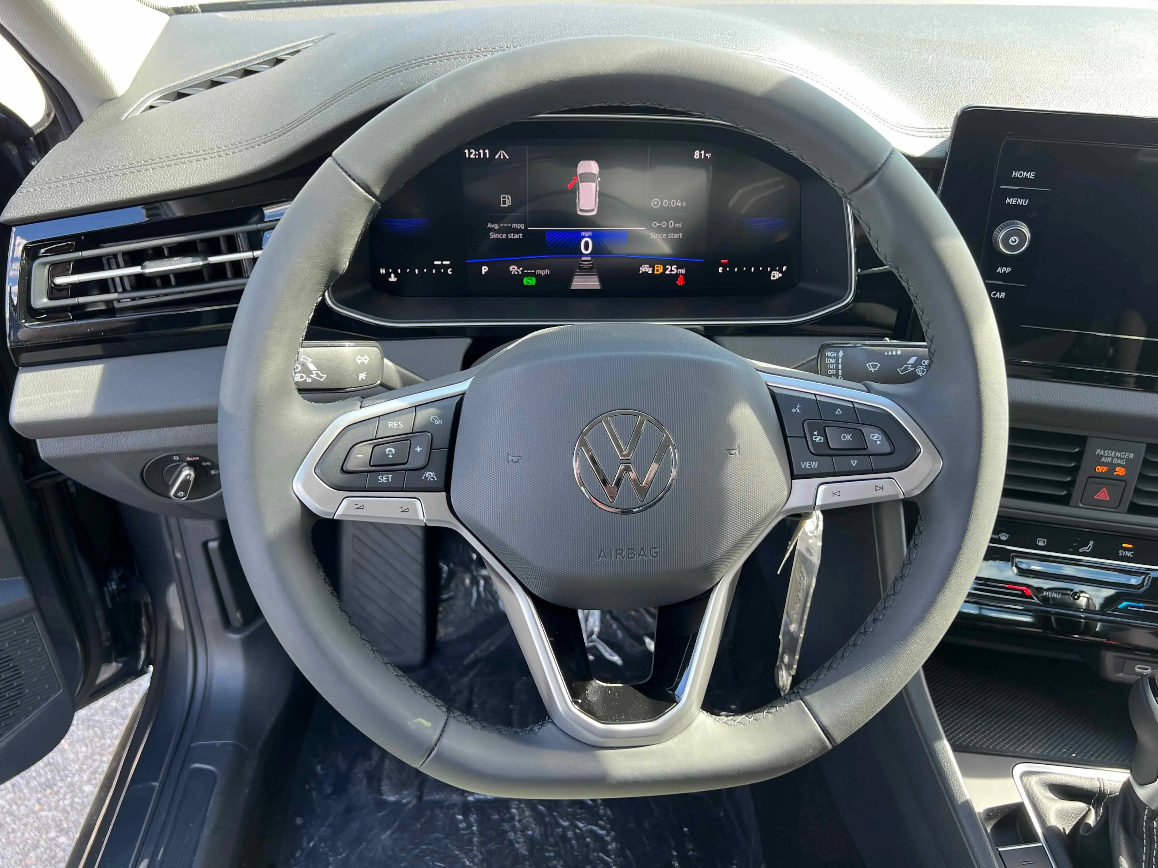 New 2026 Platinum Gray Metallic Volkswagen S image 30