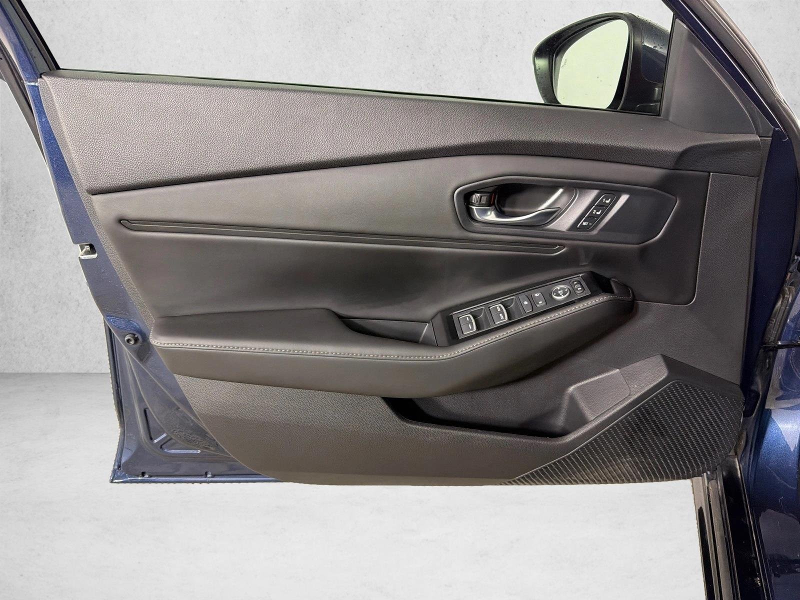 Used 2023 Canyon River Blue Metallic Honda Touring image 12