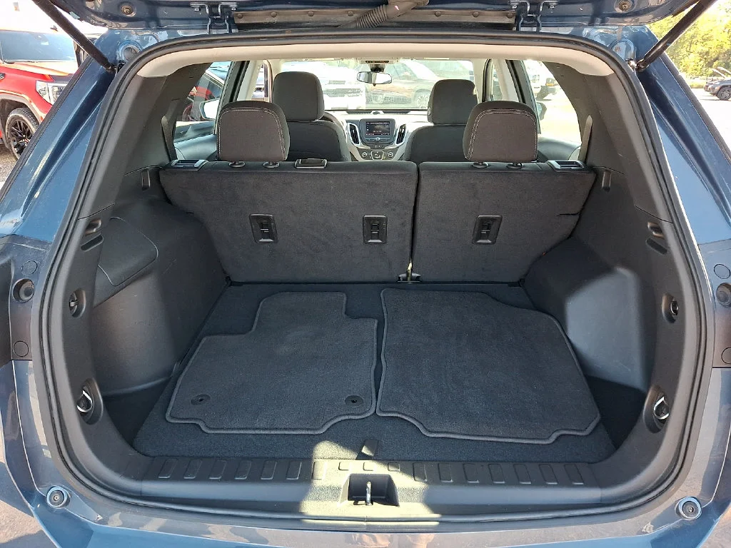 Used 2024 Blue Chevrolet LS image 31