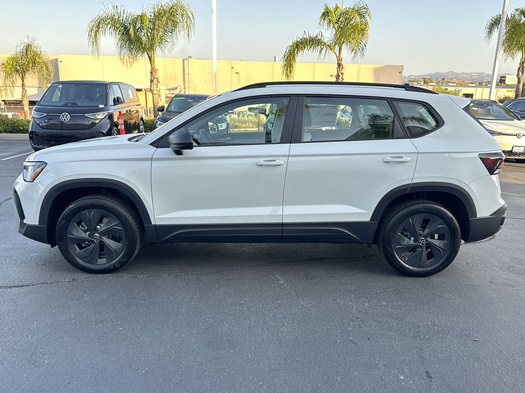 New 2026 Pure White Volkswagen S image 7
