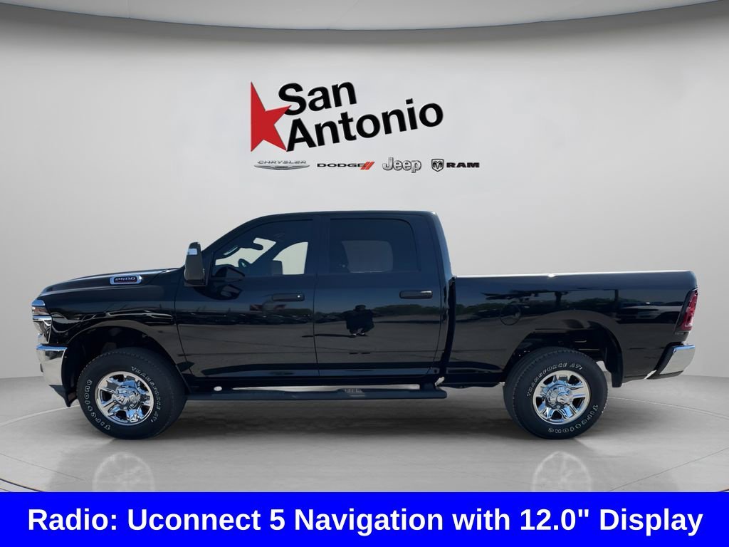 New 2026 Diamond Black Crystal Pearl-Coat Exterior Paint RAM Tradesman image 8