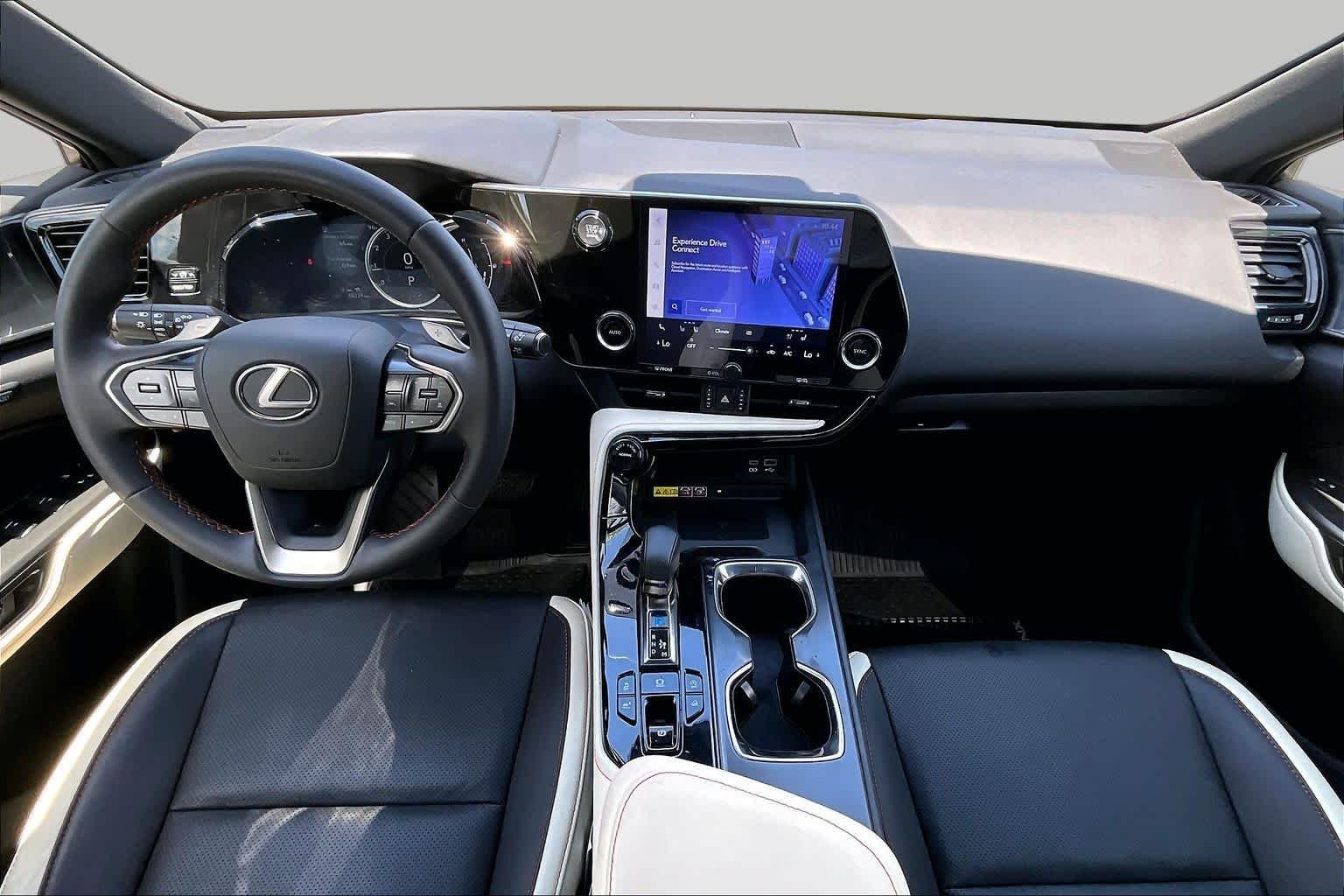 Used 2023 Atomic Silver Lexus Premium image 16