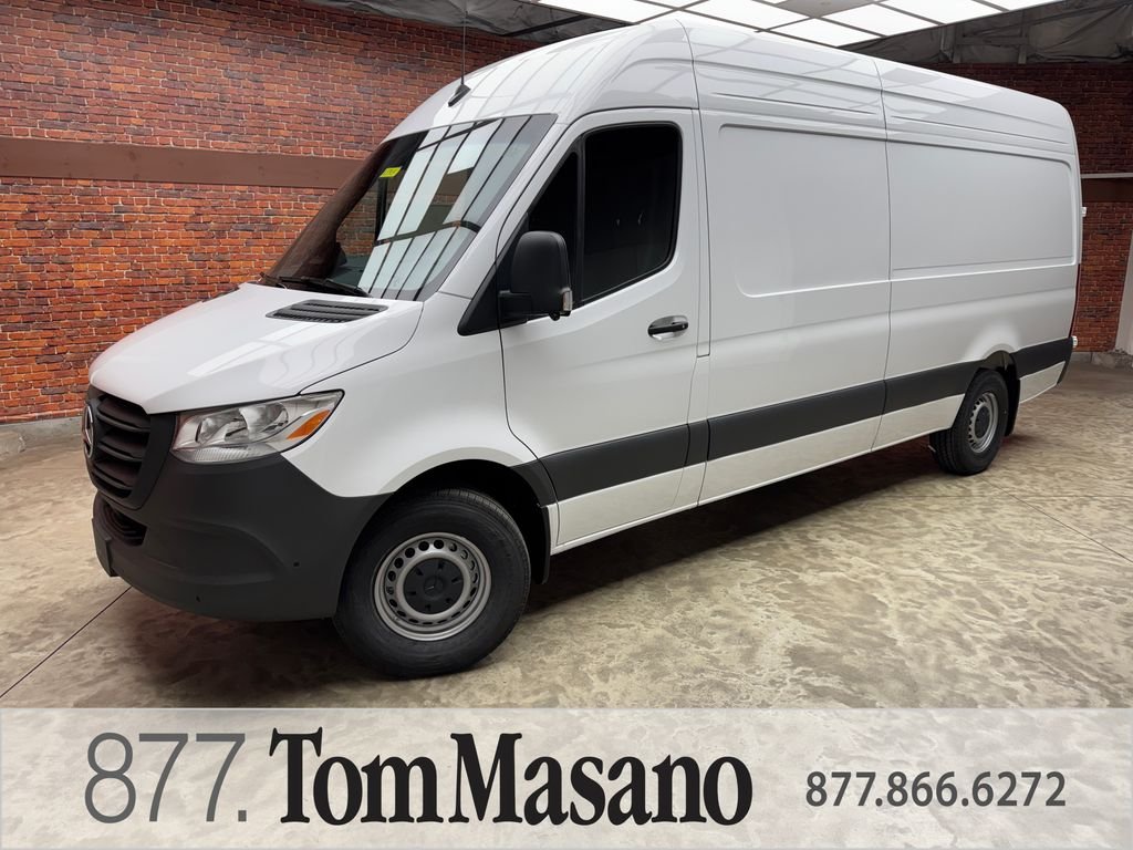 New 2026 White Mercedes-Benz Cargo 170 WB image 1
