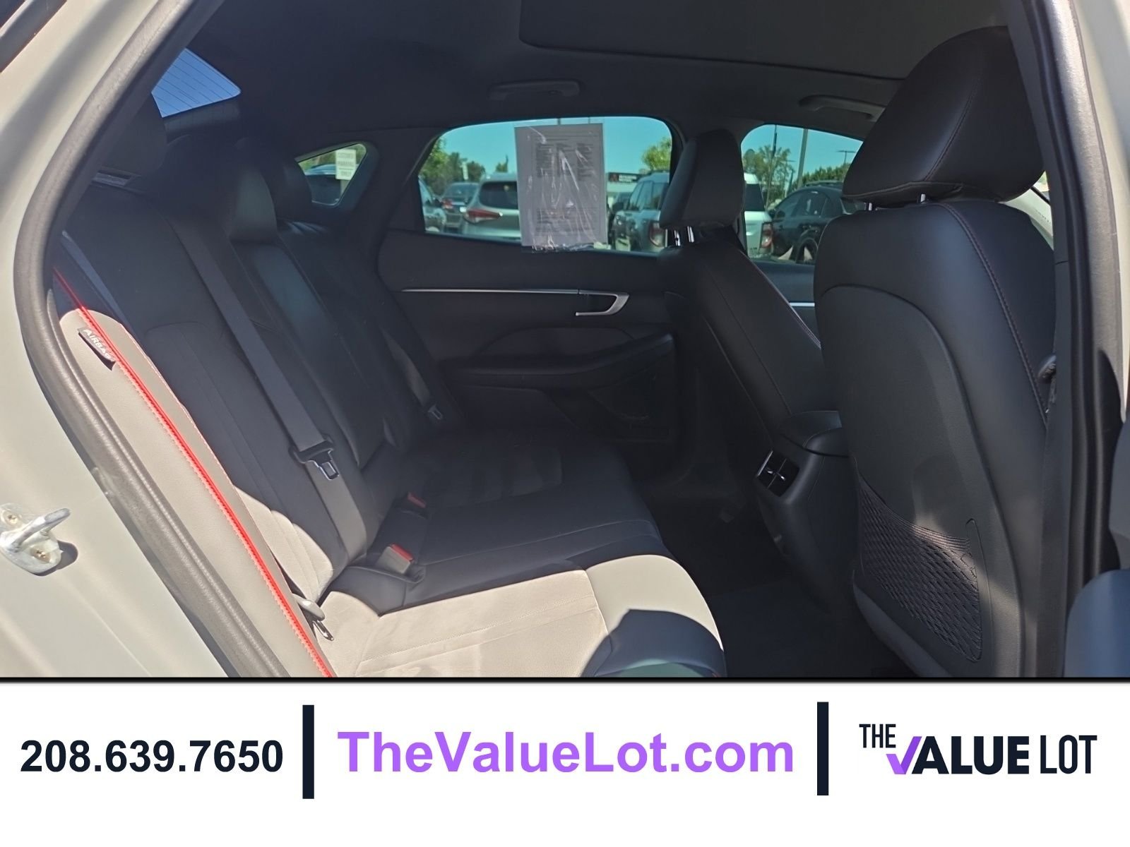 Used 2022 Gray Hyundai SEL Plus image 19